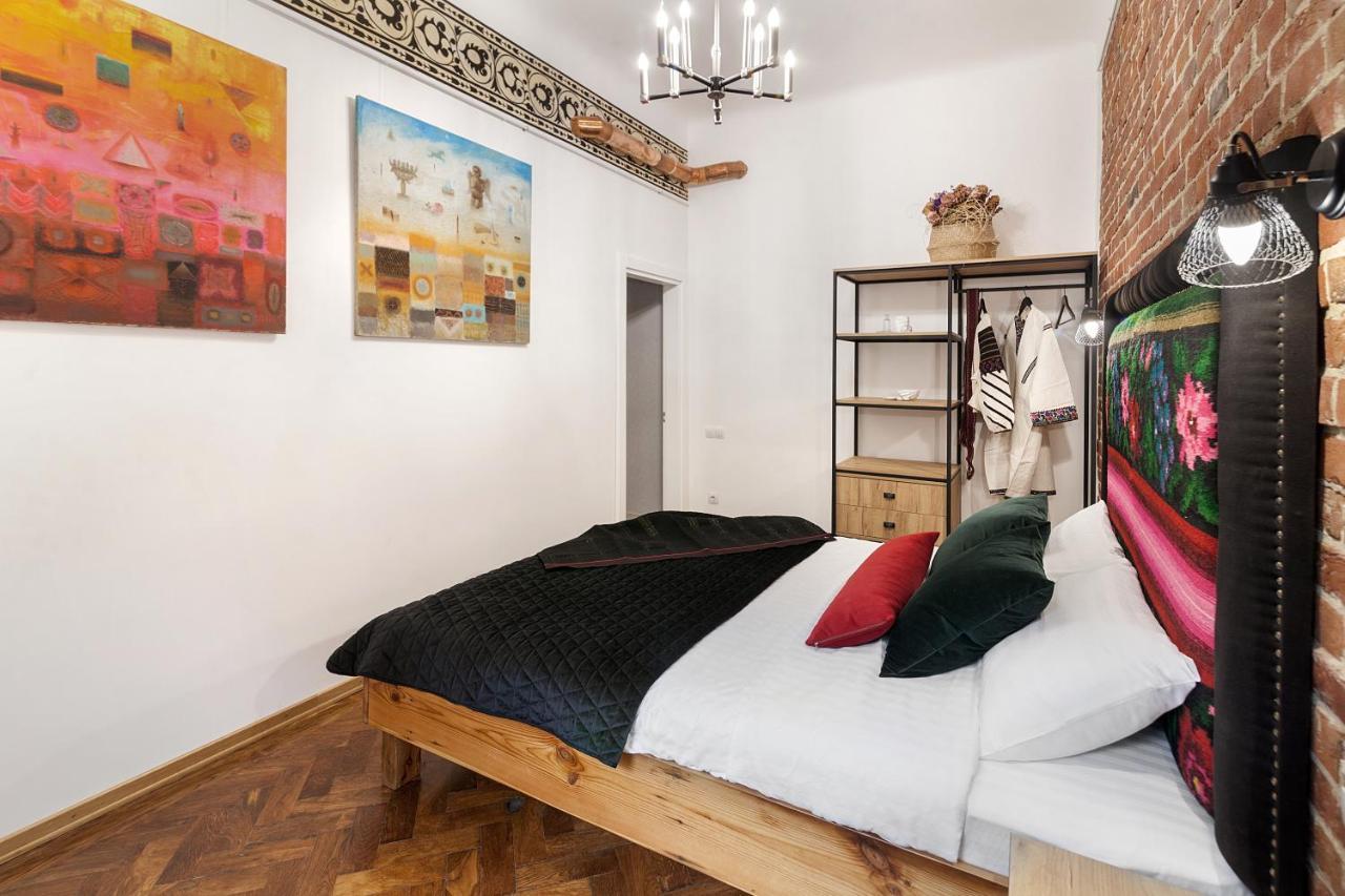 Gallery Art Apartment Lviv Dış mekan fotoğraf