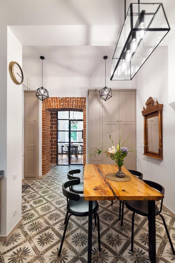 Gallery Art Apartment Lviv Dış mekan fotoğraf