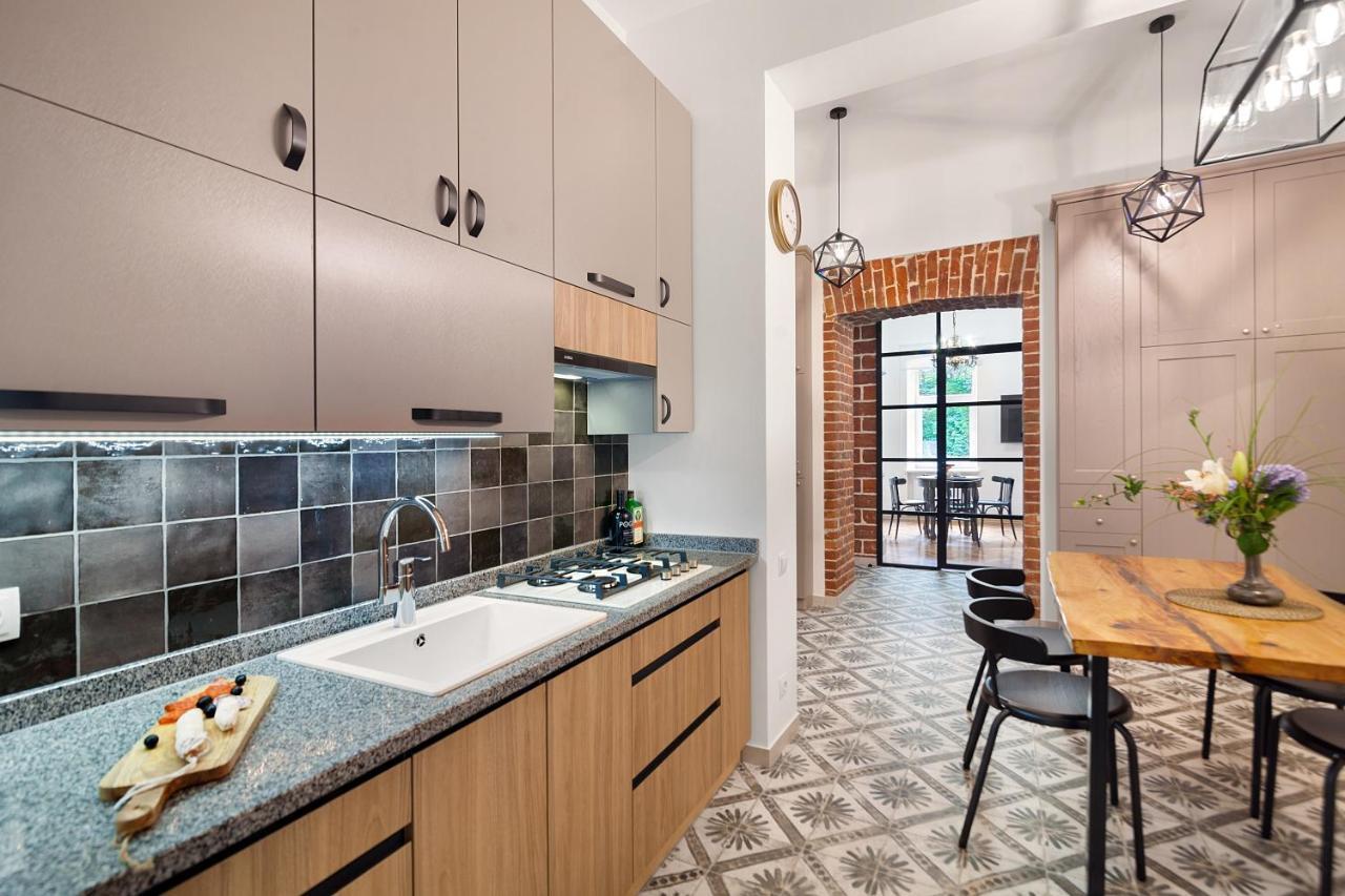 Gallery Art Apartment Lviv Dış mekan fotoğraf